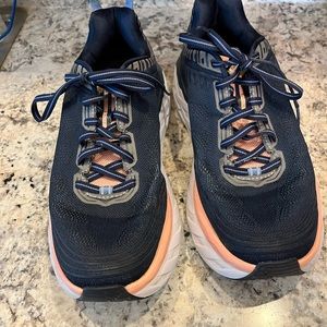 Hoka One Bondi size 9